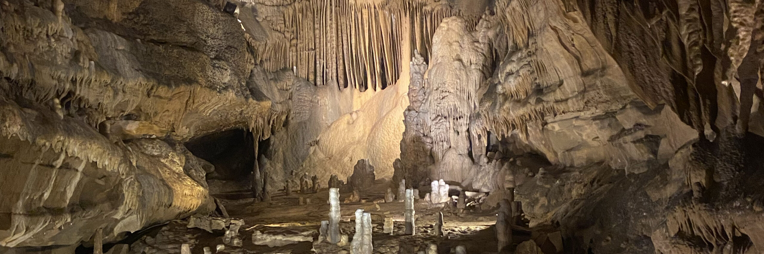 Marengo Cave formations
