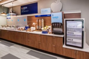 Holiday Inn Express_Corydon breakfast